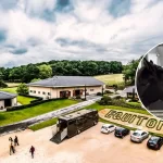 Lummen Equitom uses music to calm 150 horses during fireworks