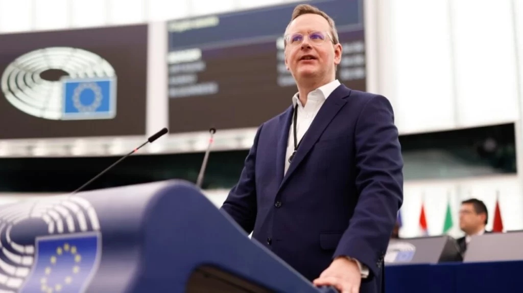 MEP Stefan Berger Slams Khamenei as “Murderer” in Brussels Morning Newspaper Exclusive