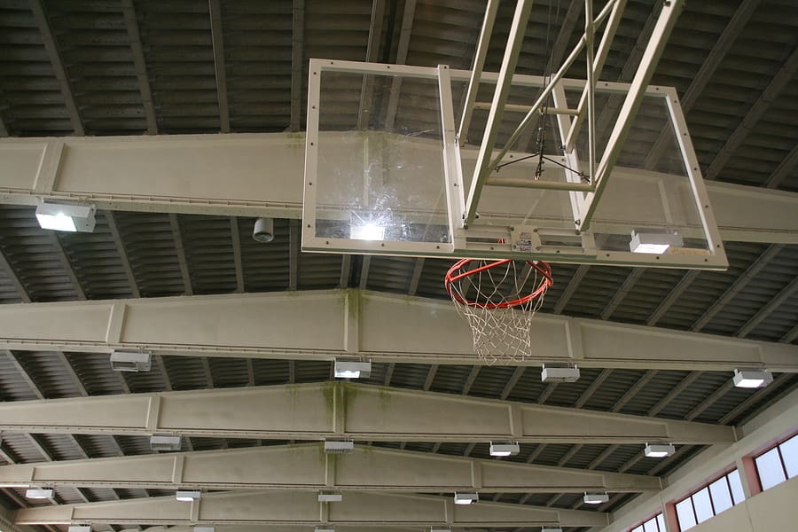 Top Benefits of Playing on Indoor Basketball Courts