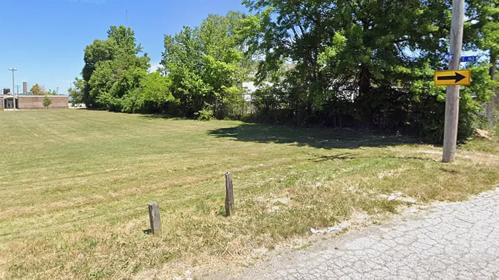 Cleveland, Ohio authorities discover the bodies of two girls hidden in suitcases in shallow graves.