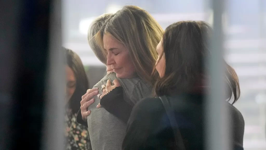 Savannah Guthrie rejoins Today show set during ongoing search for her missing mother.
