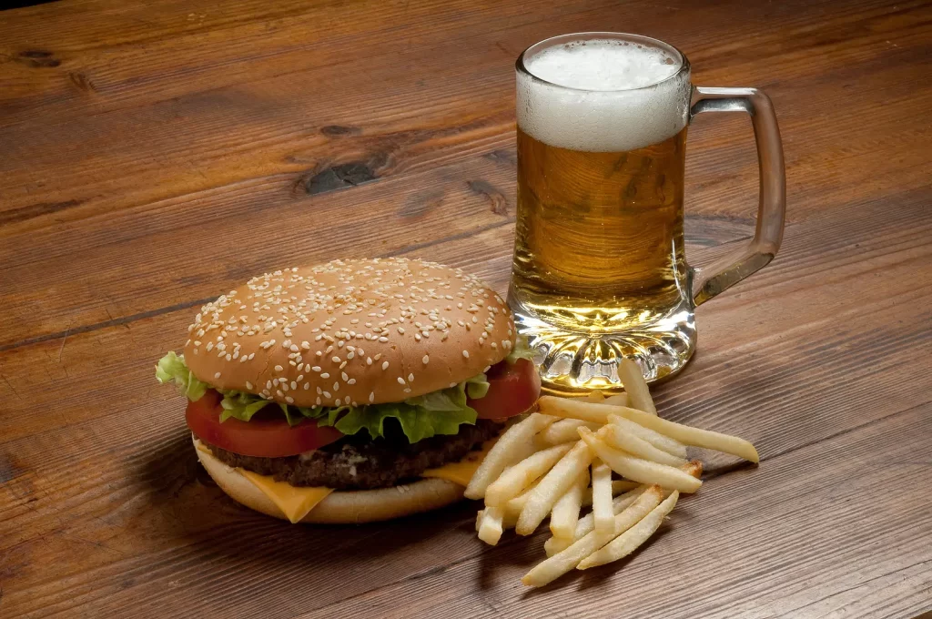 Why Sports Bars Remain Popular Social Destinations