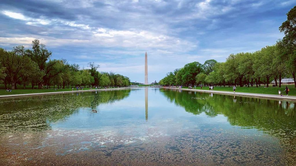 Washington Reflecting Pool to Be Drained for Repairs