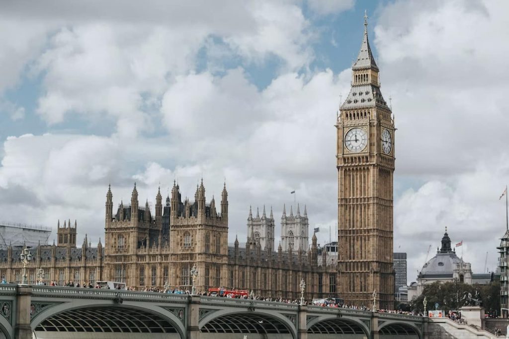 Britain Prepares for Seventh Prime Minister in 10 Years