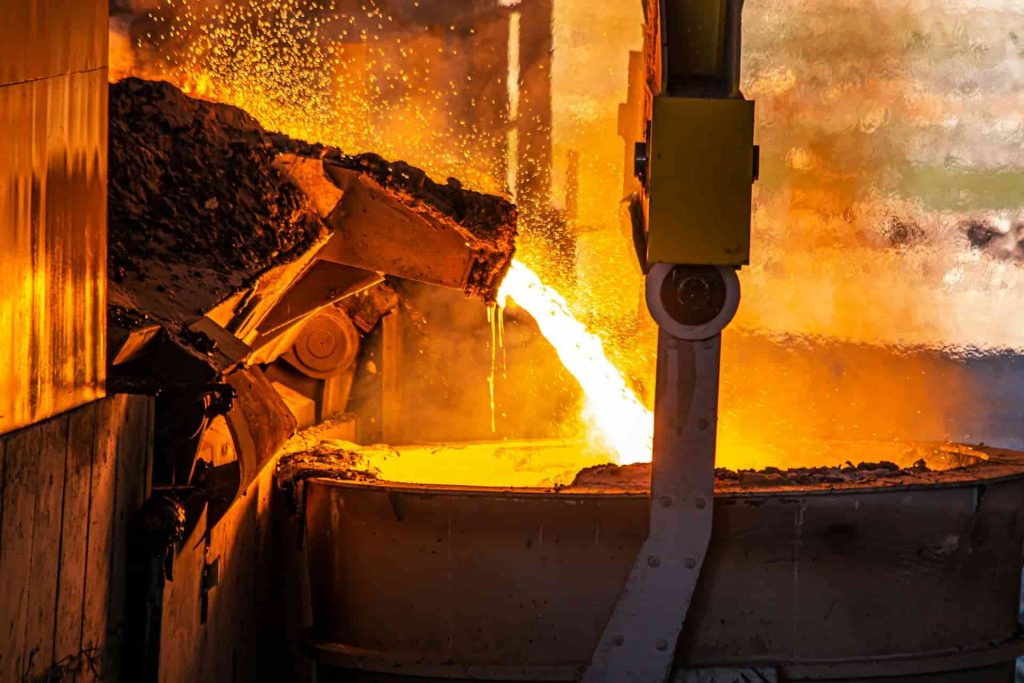 UK Set to Take British Steel Into Full Public Ownership