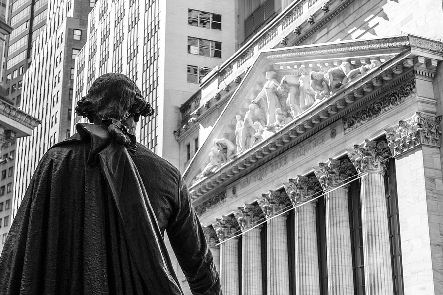 U.S. Stock Market Weekly – Softening Labor Market and Tech Volatility